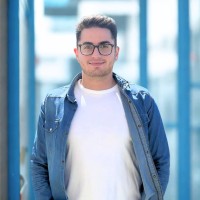 امیرعباس آذرحزین